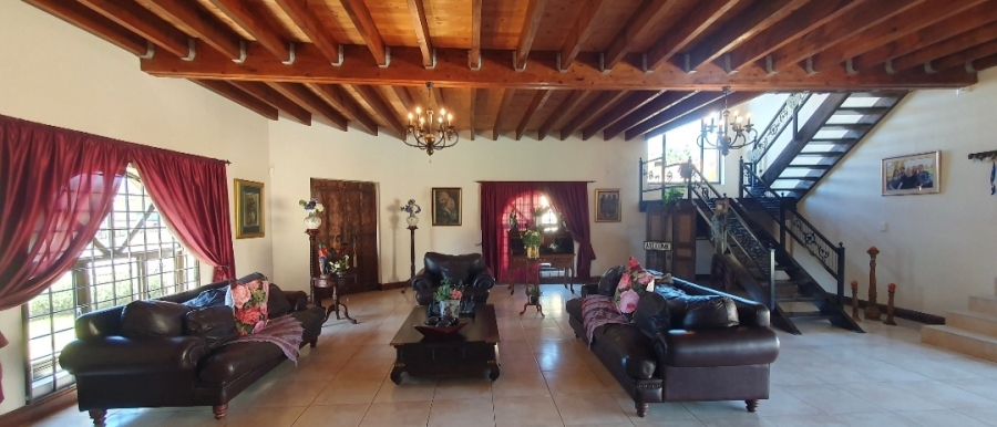 4 Bedroom Property for Sale in Strelitzia Park Eastern Cape